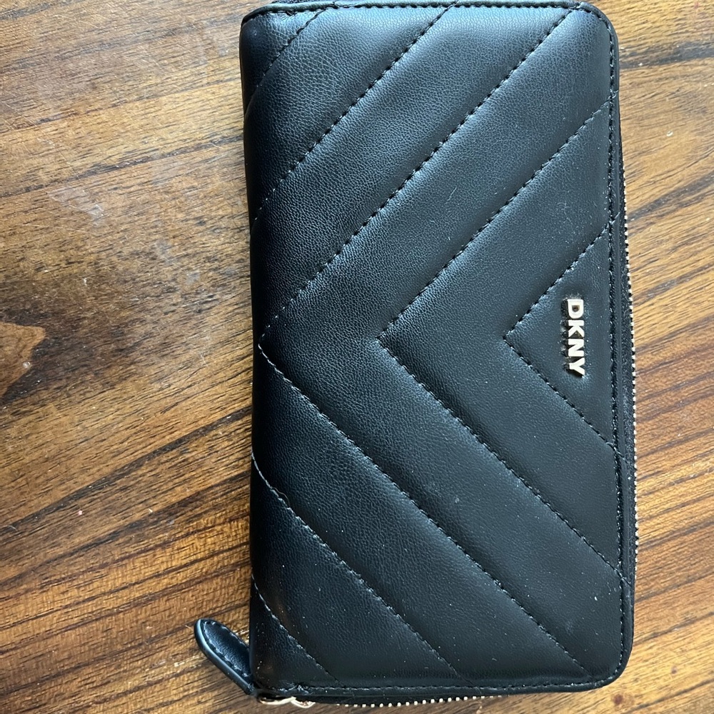 DKNY Black Chevron Wallet
